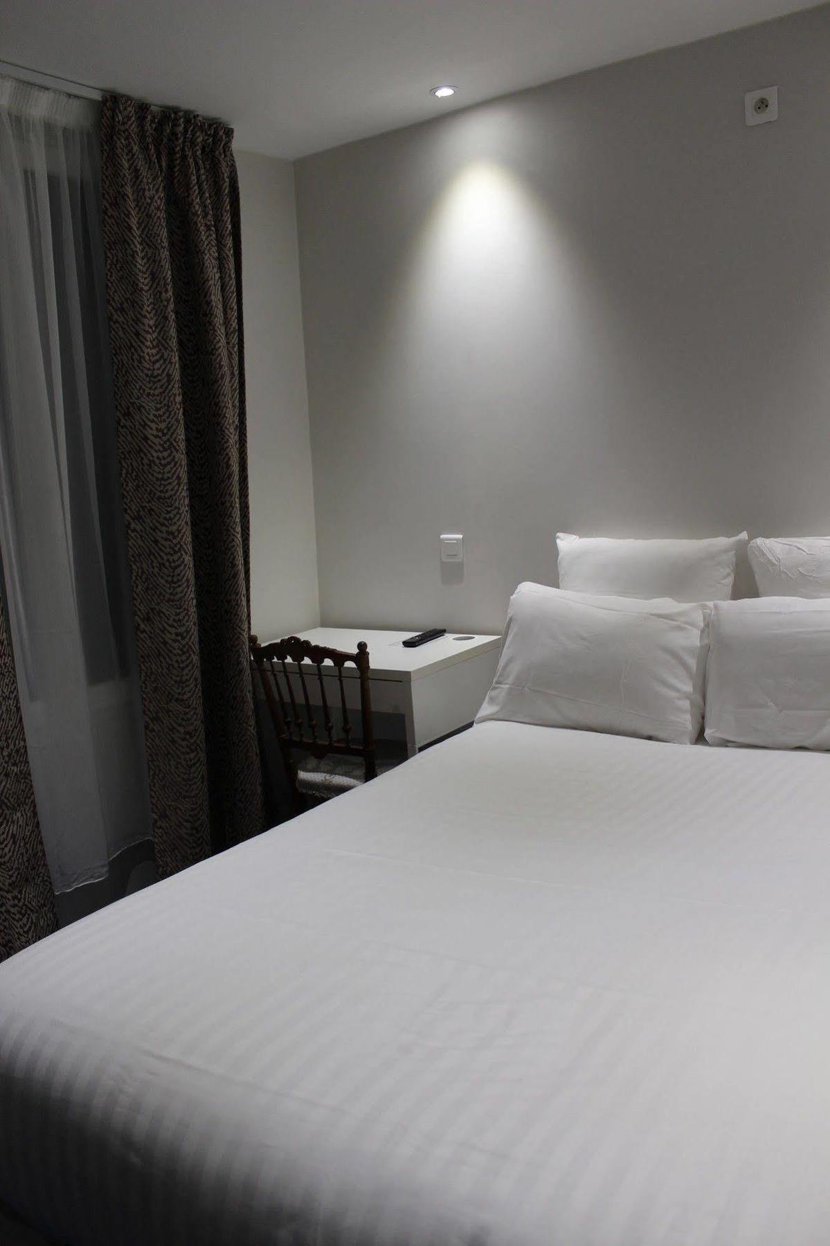 Hotel Savoy Париж Экстерьер фото